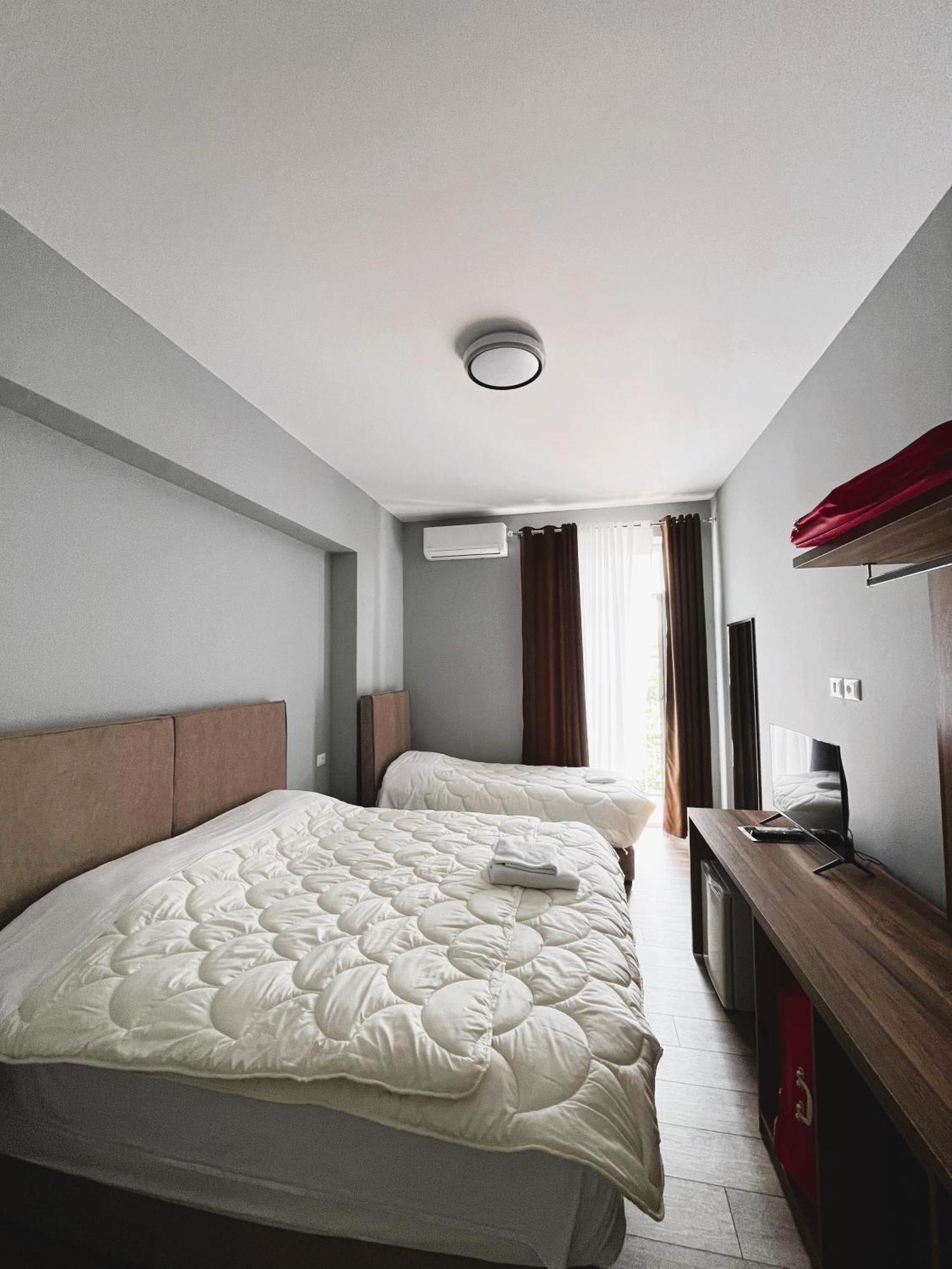 Gjuhadoli Hotel Restaurant ชโคเดอร์ ภายนอก รูปภาพ