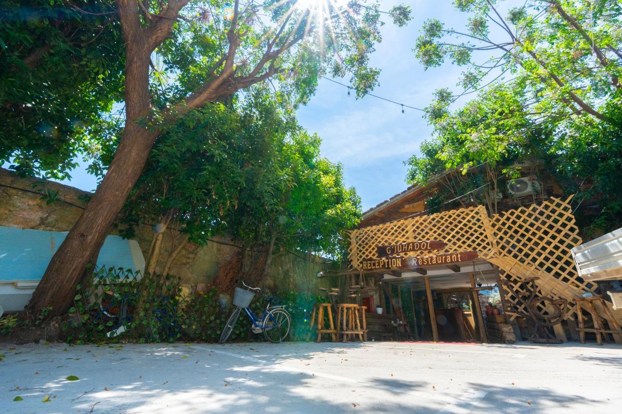 Gjuhadoli Hotel Restaurant ชโคเดอร์ ภายนอก รูปภาพ