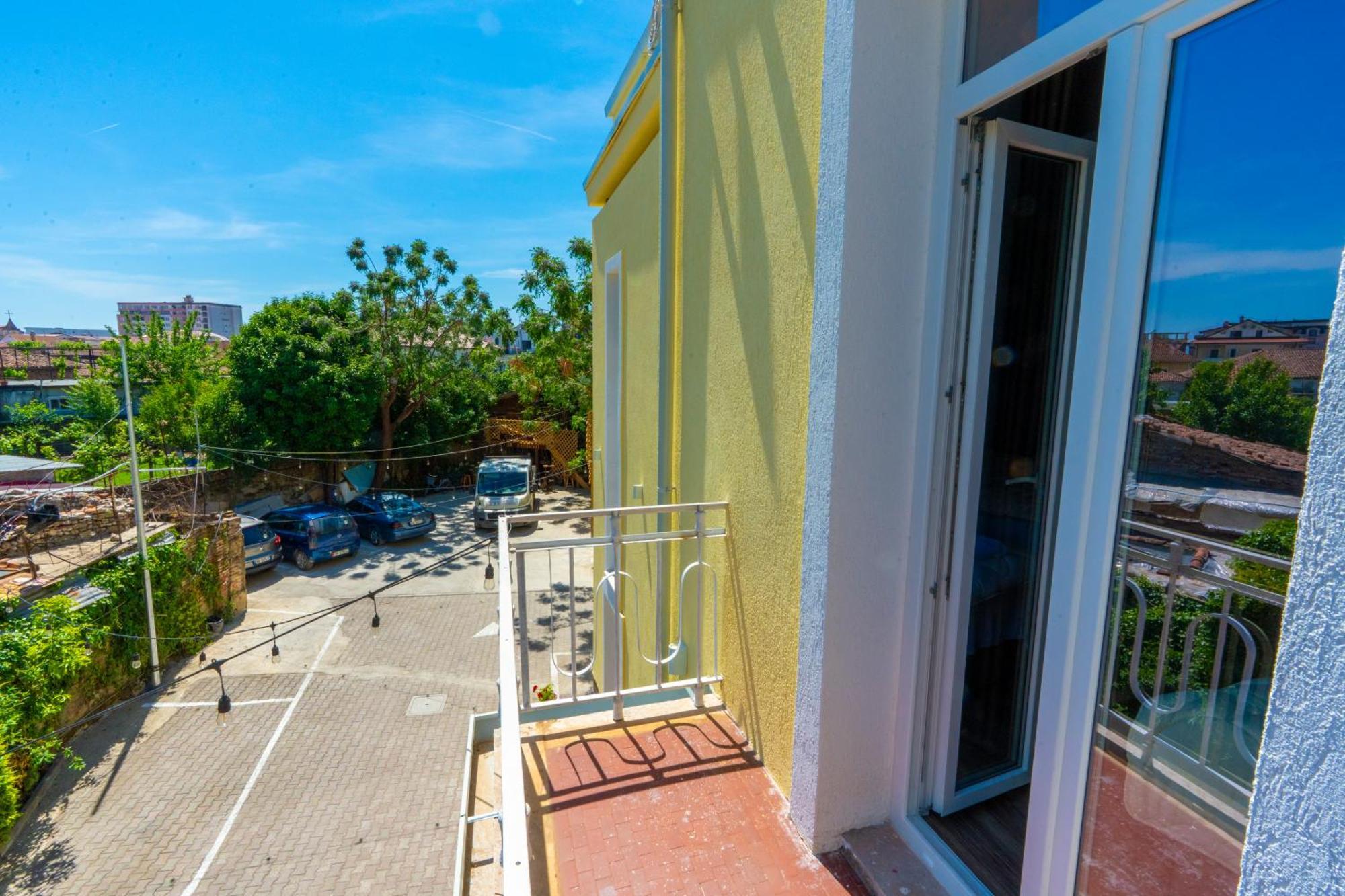 Gjuhadoli Hotel Restaurant ชโคเดอร์ ภายนอก รูปภาพ